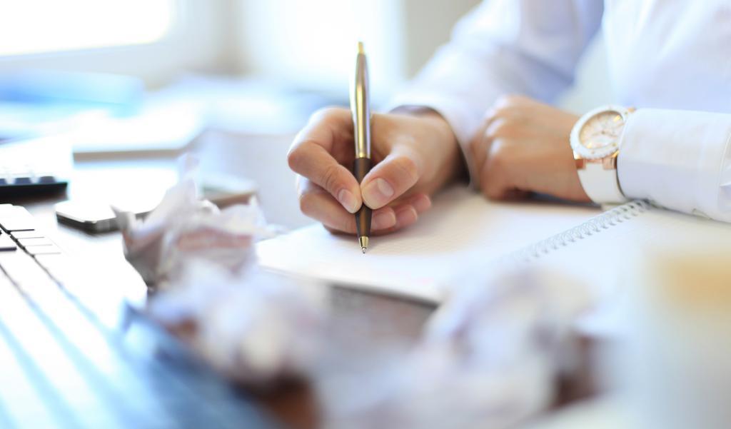 interest-free loan to an employee of LLC