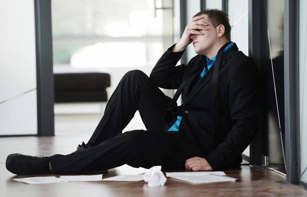 termination of guarantee in case of bankruptcy of the main borrower