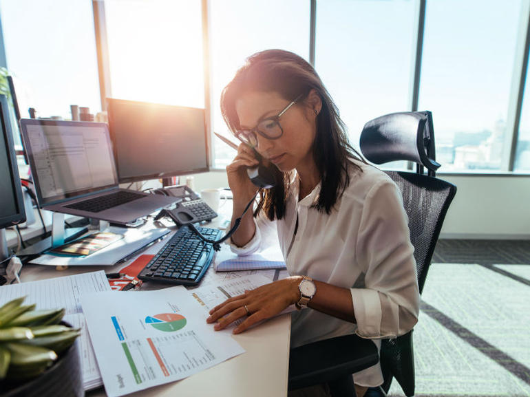 application to the bank for closing a current account