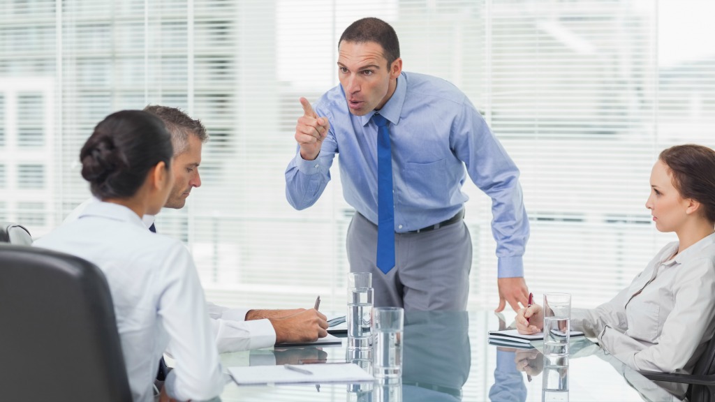 unscheduled briefing should be carried out