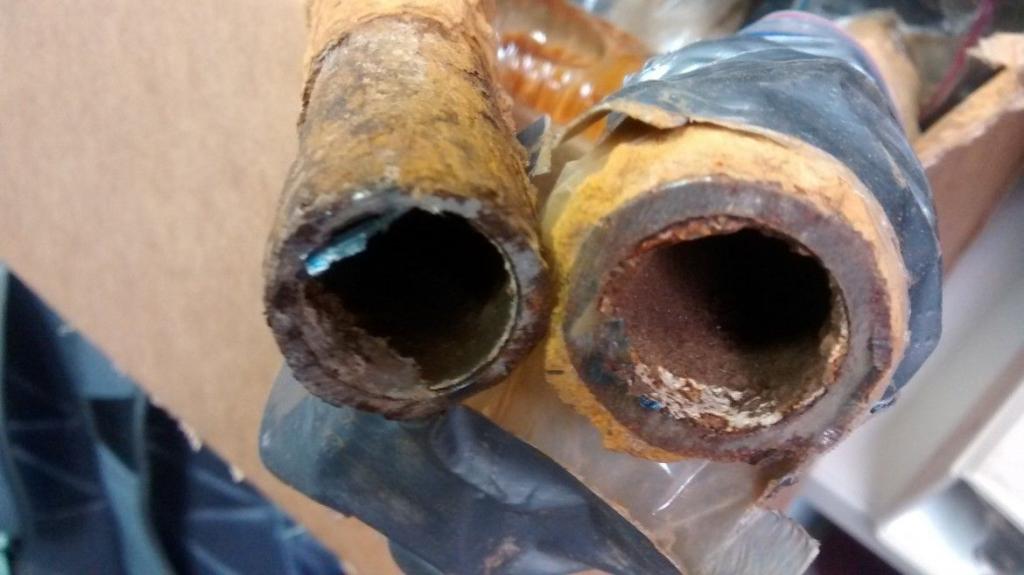 who should change the risers in an apartment building