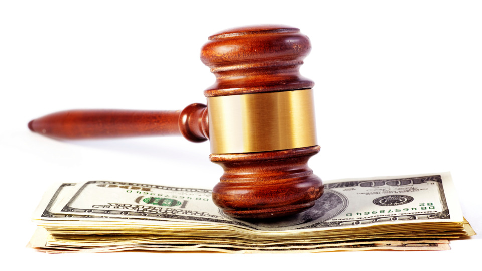 penalty for short delivery or late delivery of goods