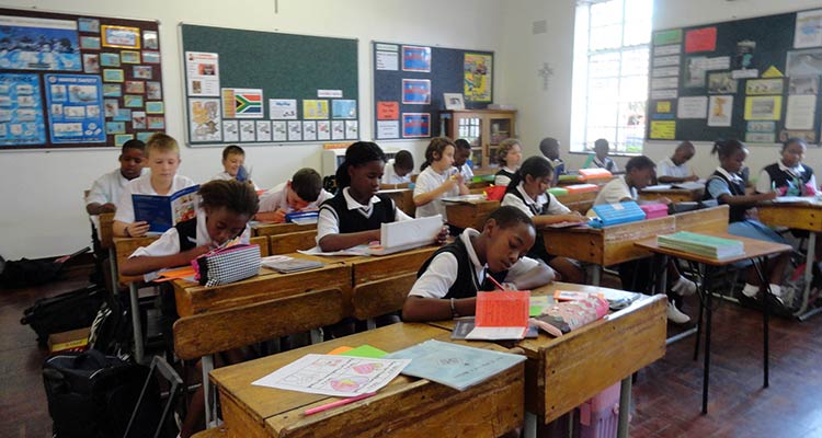 the maximum occupancy of classes is