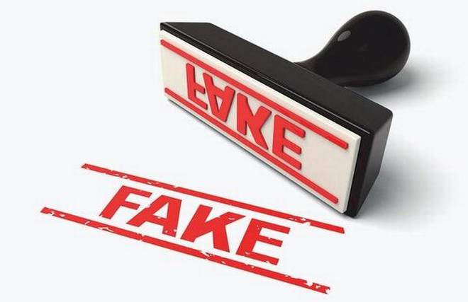 Seal with the words fake.