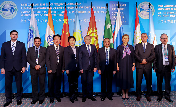 The final photo of the heads of the SES of the SCO member countries