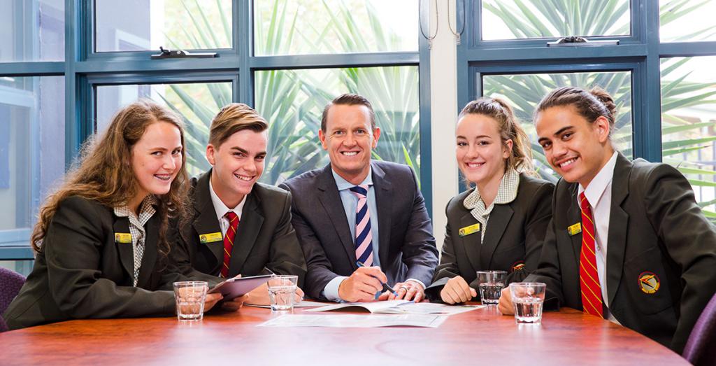 Contact with the teaching staff