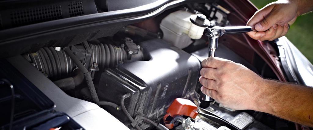 Car repair at the service station